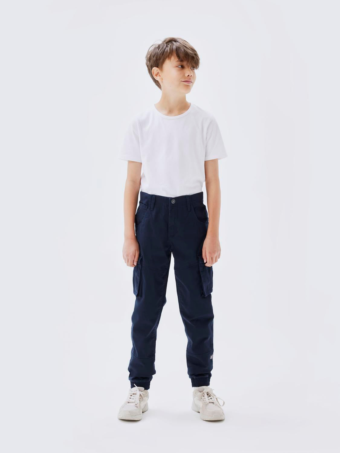 model_shot-detail